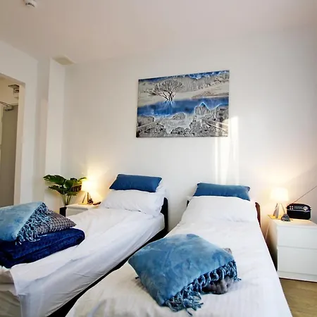 Nad Zalewem Holi Hotel apartamentowy *